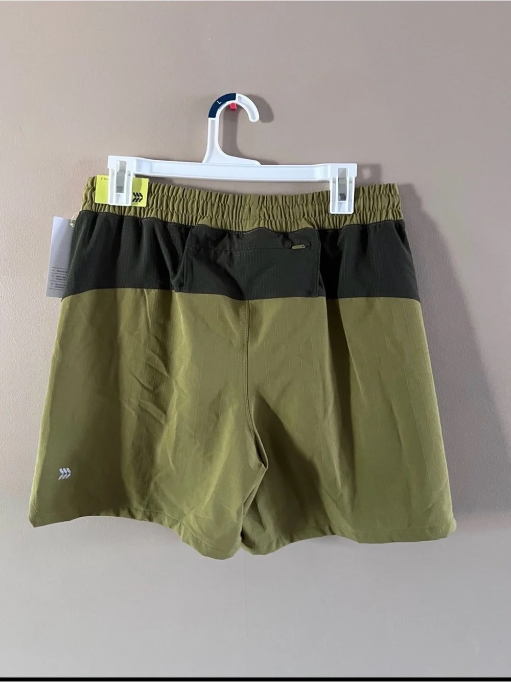 All in Motion Men's Trail Shorts 6